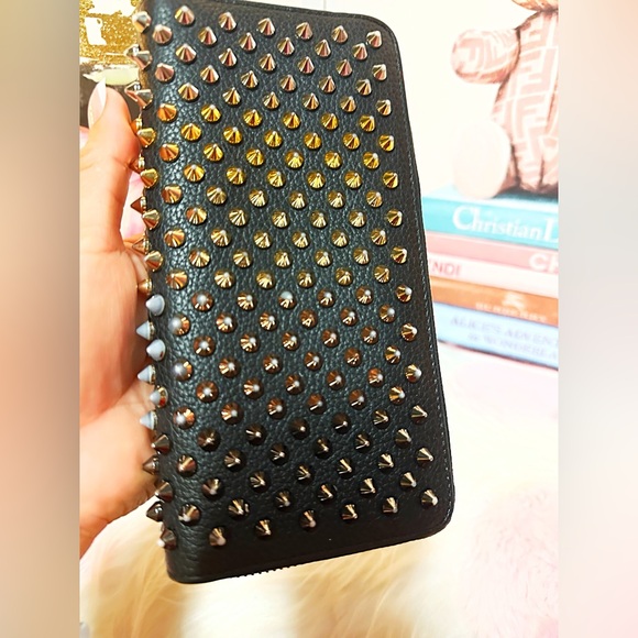 Christian Louboutin Long Wallet Studs Round Zip Gradation - Picture 9 of 12